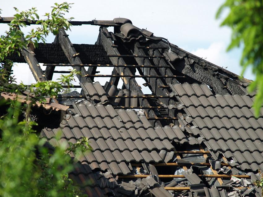 Holzhaus abgebrannt Lohmar Donrath P52.JPG